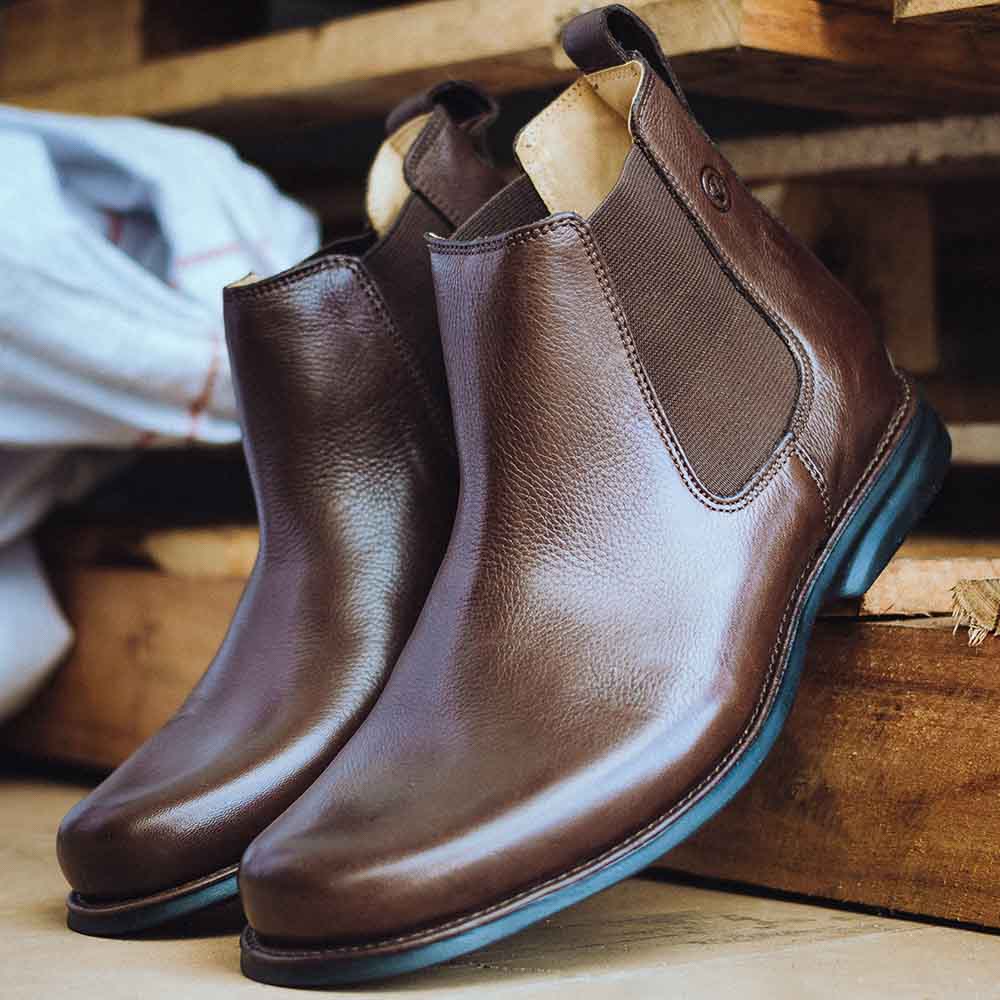 https---s3-sa-east-1.amazonaws.com-softvar-MelhorDoSapato-104-img_original-bota-anatomicgel-4511-floater-brown-05